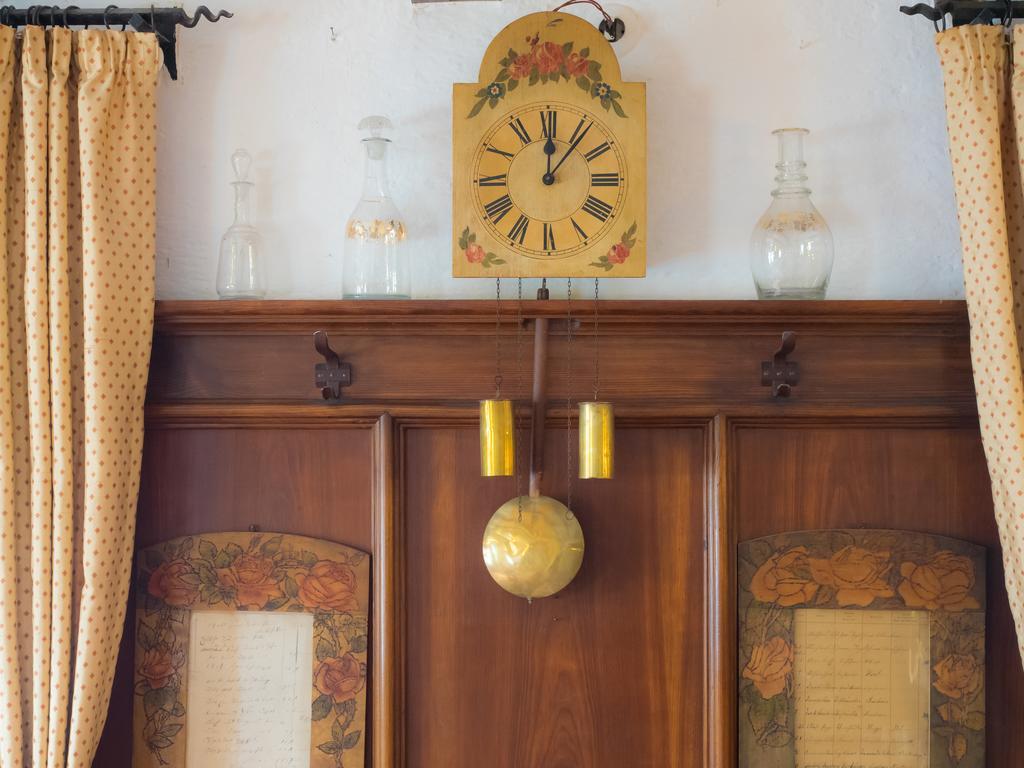 Wilhelmsdorf  Gasthof Zum Goldenen Kreuz מראה חיצוני תמונה